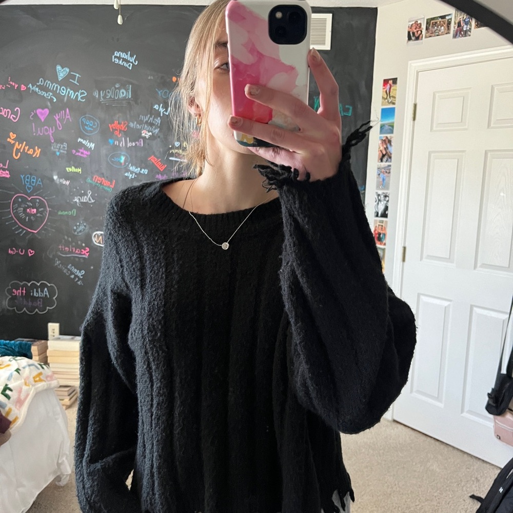 Double Zero Black Crew Neck Sweater